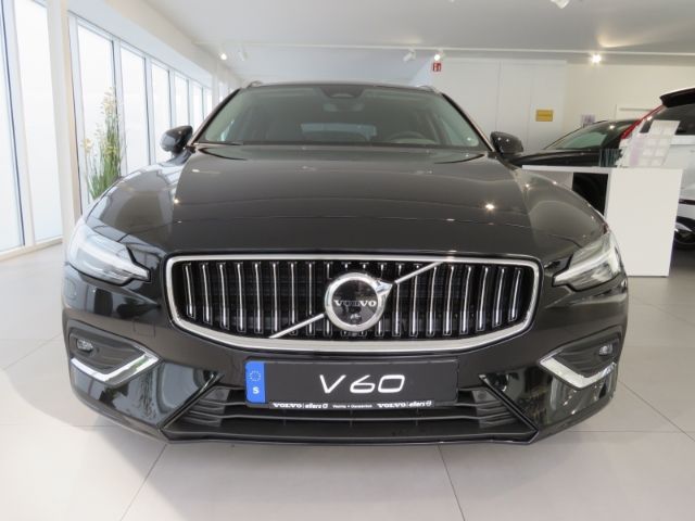 Volvo  B4 Diesel Plus Bright 360Grad Harman/Kardon