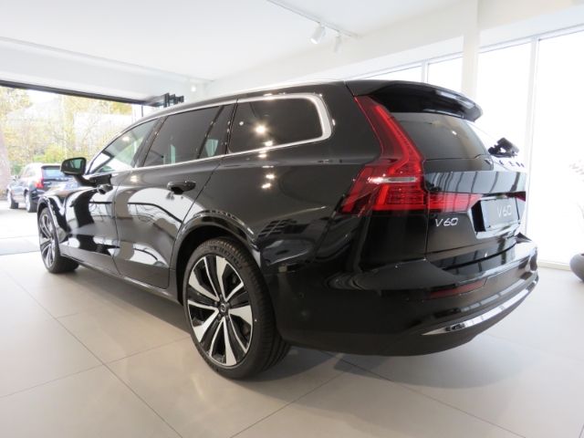 Volvo  B4 Diesel Plus Bright 360Grad Harman/Kardon