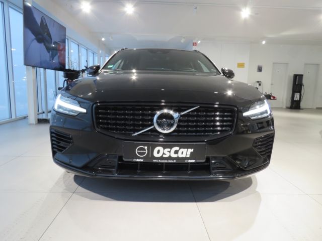 Volvo  T6 AWD R-Design Recharge Plug-In Hybrid