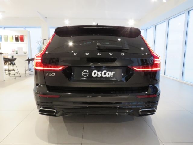 Volvo  T6 AWD R-Design Recharge Plug-In Hybrid
