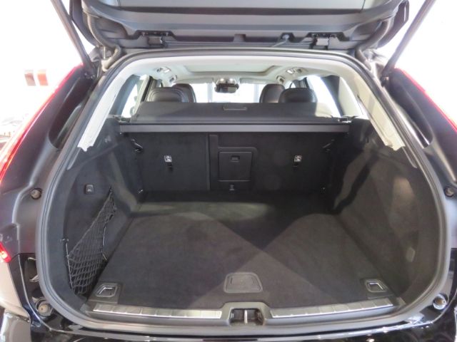 Volvo  D3 Momentum Pro Panoramadach Frontscheibe h