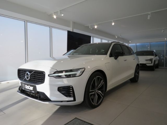 Volvo  T6 Recharge R-Design AHK HarmannKardon Winte