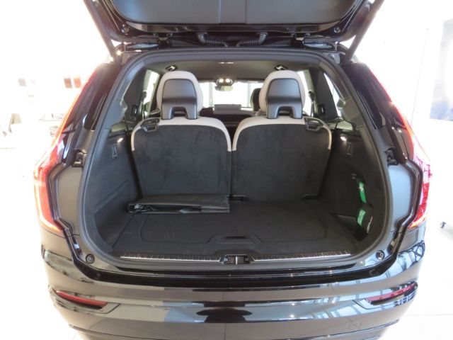 Volvo  T8 AWD Plus Dark 7-Sitzer 360Grad Seiten- u