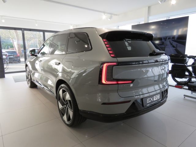 Volvo  Twin Ultra Performance 7-Sitzer Bowers&Wilk