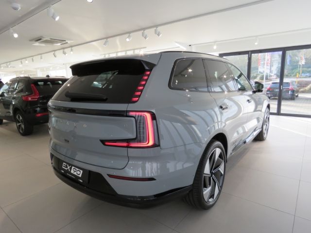 Volvo  Twin Ultra Performance 7-Sitzer Bowers&Wilk