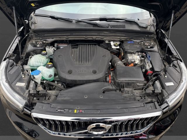 Volvo  T4 Recharge Inscription Expression HarmanKa