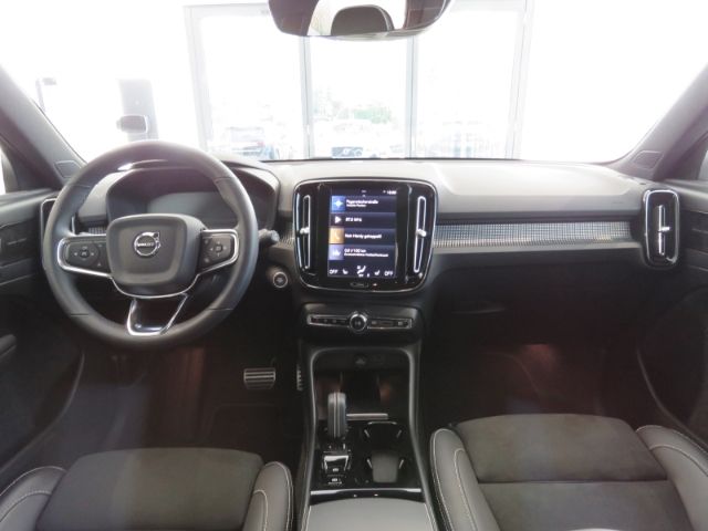 Volvo  T4 Twin Engine Plug-In Hybrid 2WD R-Design