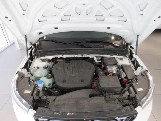 Volvo  T4 Twin Engine Plug-In Hybrid 2WD R-Design
