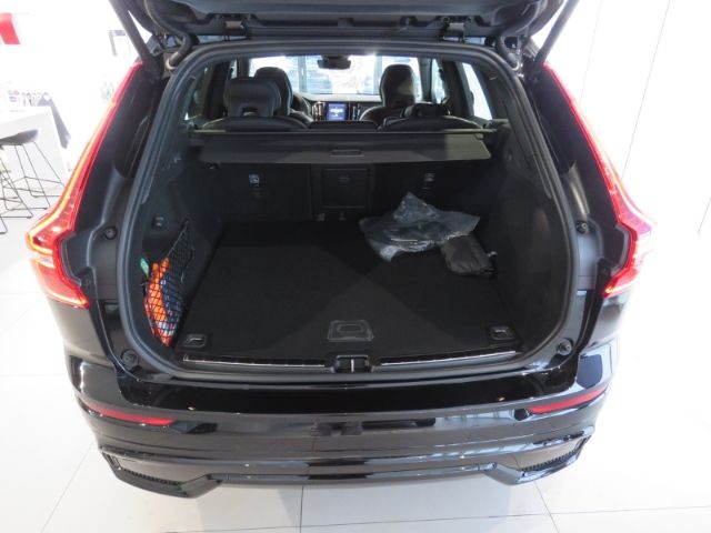 Volvo  T8 Recharge Plus Black Edition HarmanKardon