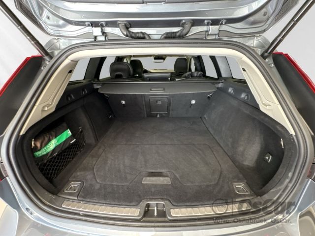 Volvo  T6 Recharge Plug-In Hybrid AWD Inscription E