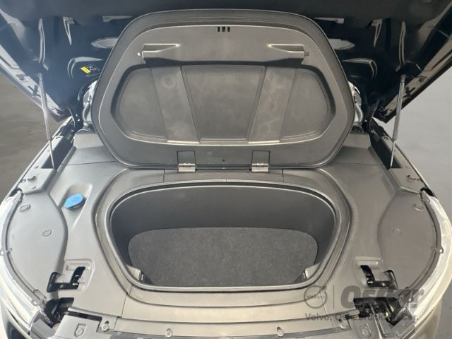 Volvo  P8 Recharge Twin Plus AHK 20Zoll Leder