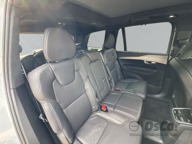 Volvo  T8 AWD Recharge Ultimate Dark 7-Sitzer Park