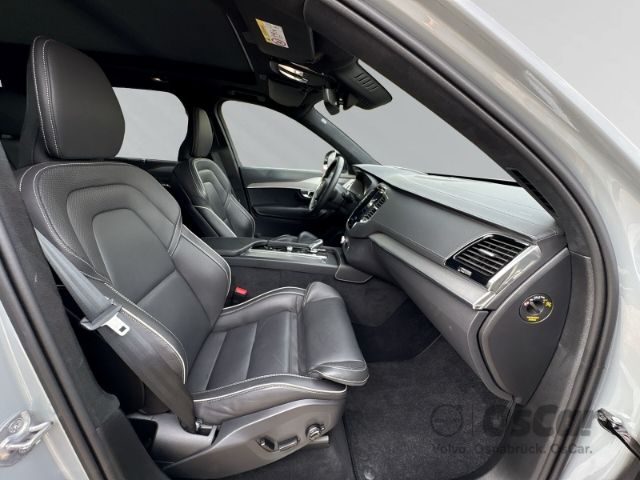 Volvo  T8 AWD Recharge Ultimate Dark 7-Sitzer Park