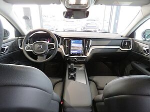 Volvo  B4 Diesel Plus Bright 360Grad Harman/Kardon