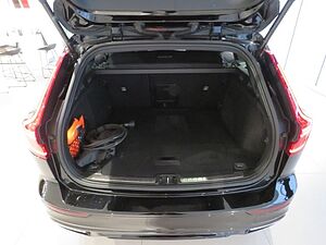 Volvo  T6 AWD R-Design Recharge Plug-In Hybrid