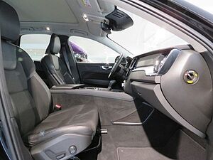 Volvo  D3 Momentum Pro Panoramadach Frontscheibe h