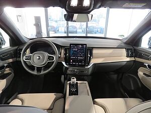 Volvo  T8 AWD Plus Dark 7-Sitzer 360Grad Seiten- u