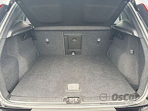 Volvo  T4 Recharge Inscription Expression HarmanKa