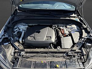 Volvo  T6 Recharge R-Design AHK Xenium-P. Parkassi