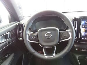 Volvo  T4 Twin Engine Plug-In Hybrid 2WD R-Design