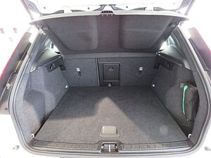 Volvo  T4 Twin Engine Plug-In Hybrid 2WD R-Design