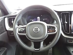 Volvo  T6 AWD Twin R-Design Recharge Plug-In Hybri