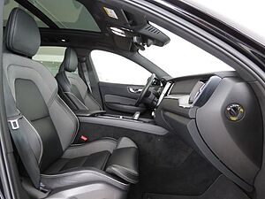 Volvo  T6 AWD Twin R-Design Recharge Plug-In Hybri