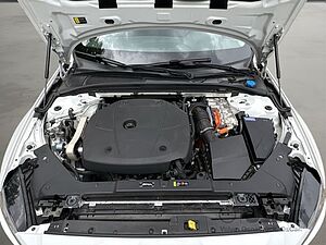 Volvo  T6 AWD Recharge Inscription Expression AHK W