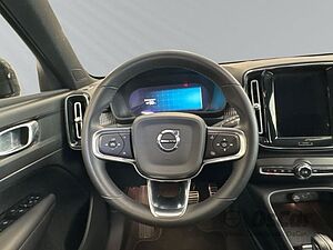 Volvo  P8 Recharge Twin Plus AHK 20Zoll Leder