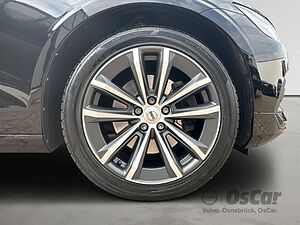 Volvo  B4 D Core Parkassistenz-P. Winter-P. Frontsc