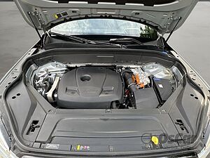 Volvo  T8 AWD Recharge Ultimate Dark 7-Sitzer Park
