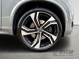 Volvo  T8 AWD Recharge Ultimate Dark 7-Sitzer Park