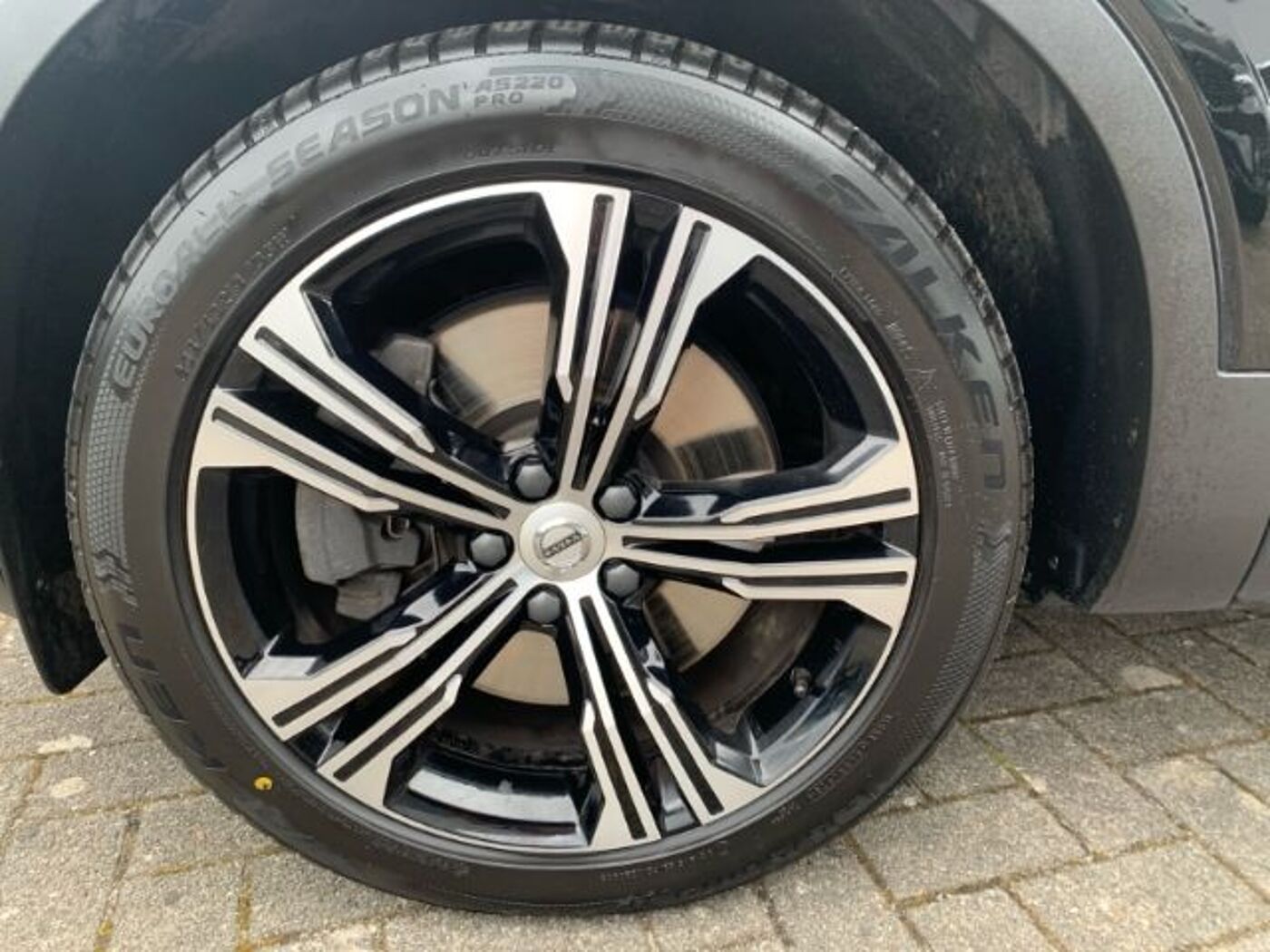 Volvo  Inscription Recharge Plug-In Hybrid 2WD T4