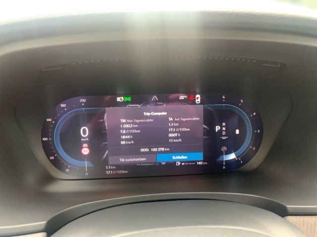 Volvo  Cross Country Pro AWD B4 Diese