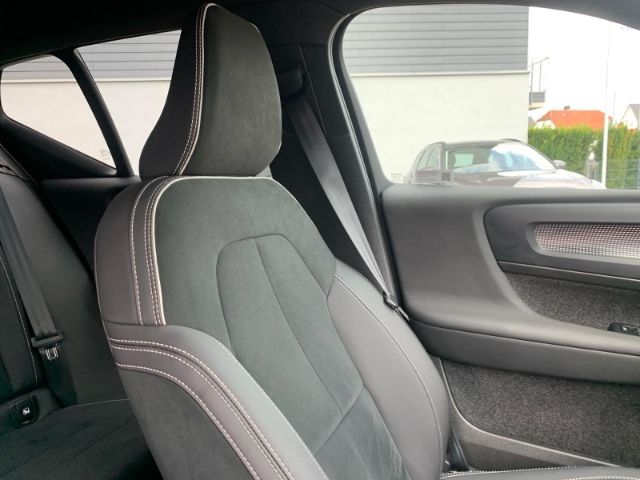 Volvo  B3 Abstandstempomat Pilot Assist BLIS Googl