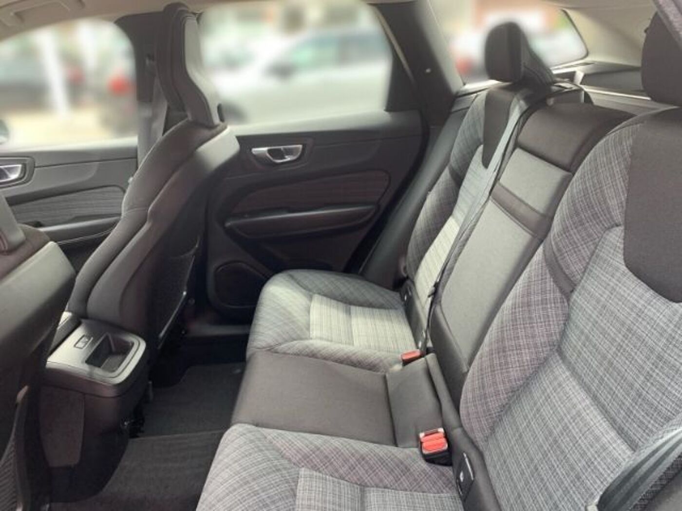 Volvo  Standheizung Google Maps Abstandstempomat