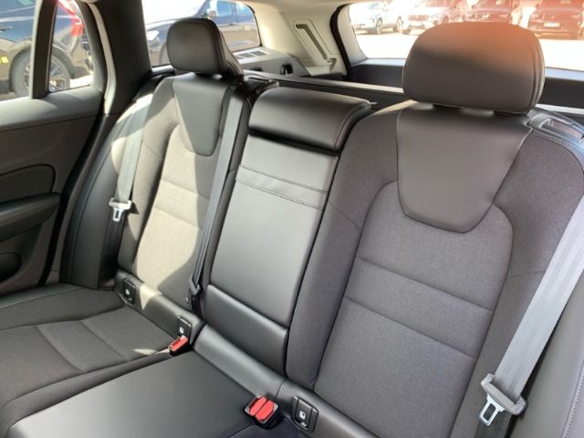 Volvo  D3 Momentum Pro Kamera AKTION !!