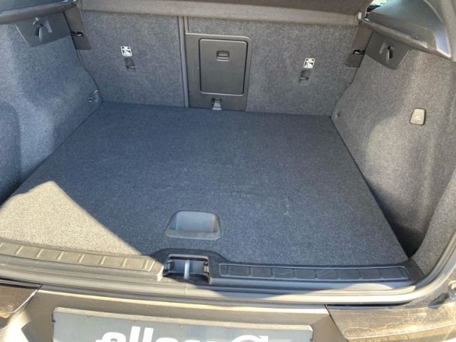 Volvo  T5 Recharge Plus Dark Abstandstempomat el.