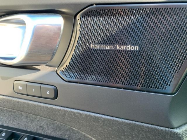 Volvo  T5 Recharge Plus Dark Abstandstempomat el.