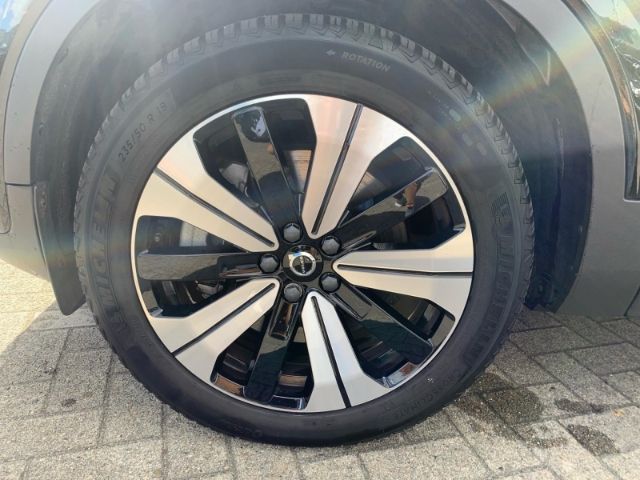 Volvo  T4 Recharge Plus Bright el. Sitze Navi harm