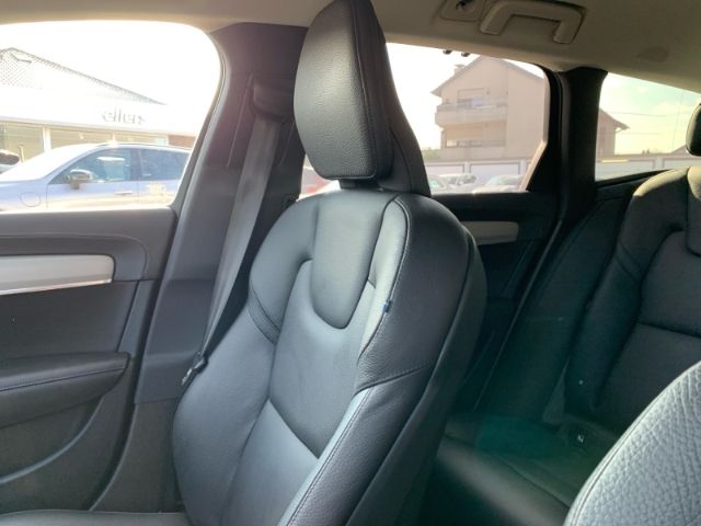 Volvo  T6 AWD Plus Dark Pilot Assist Abstandstempom