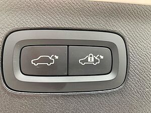 Volvo  B5 AWD Inscription Luftfahrwerk Head-Up Pan