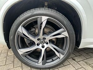 Volvo  B5 AWD Inscription Luftfahrwerk Head-Up Pan
