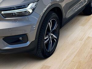 Volvo  T3 R-Design Voll LED Abstandstempomat el. S