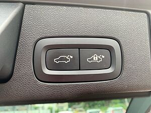 Volvo  D4 Inscription Abstandstempomat el. Sitz Ka