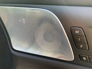 Volvo  B5 AWD Ultimate Dark Head Up Bowers&Wilkins