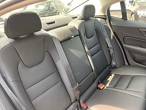 Volvo  B5 AWD Plus Dark Abstandstempomat  el. Sitze