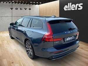 Volvo  B4 Plus Dark Voll LED el. GSHD el. Sitze Abs