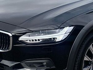 Volvo  Cross Country Pro AWD B4 Diese