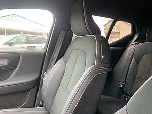 Volvo  B3 Abstandstempomat Pilot Assist BLIS Googl